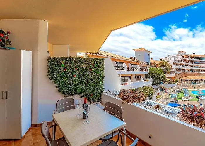 In Golf Del Sur With Heated Pool *