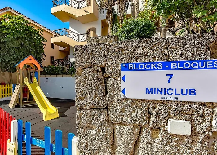 In Golf Del Sur With Heated Pool Appartamento