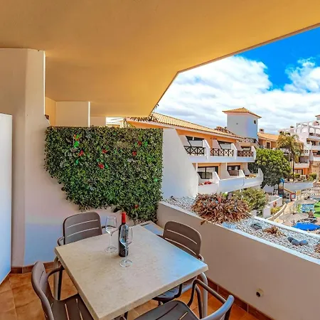 In Golf Del Sur With Heated Pool *