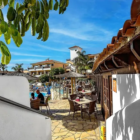 In Golf Del Sur With Heated Pool Appartement *